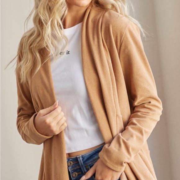 Gorgeously soft sweater jacket - Picture 2 of 3